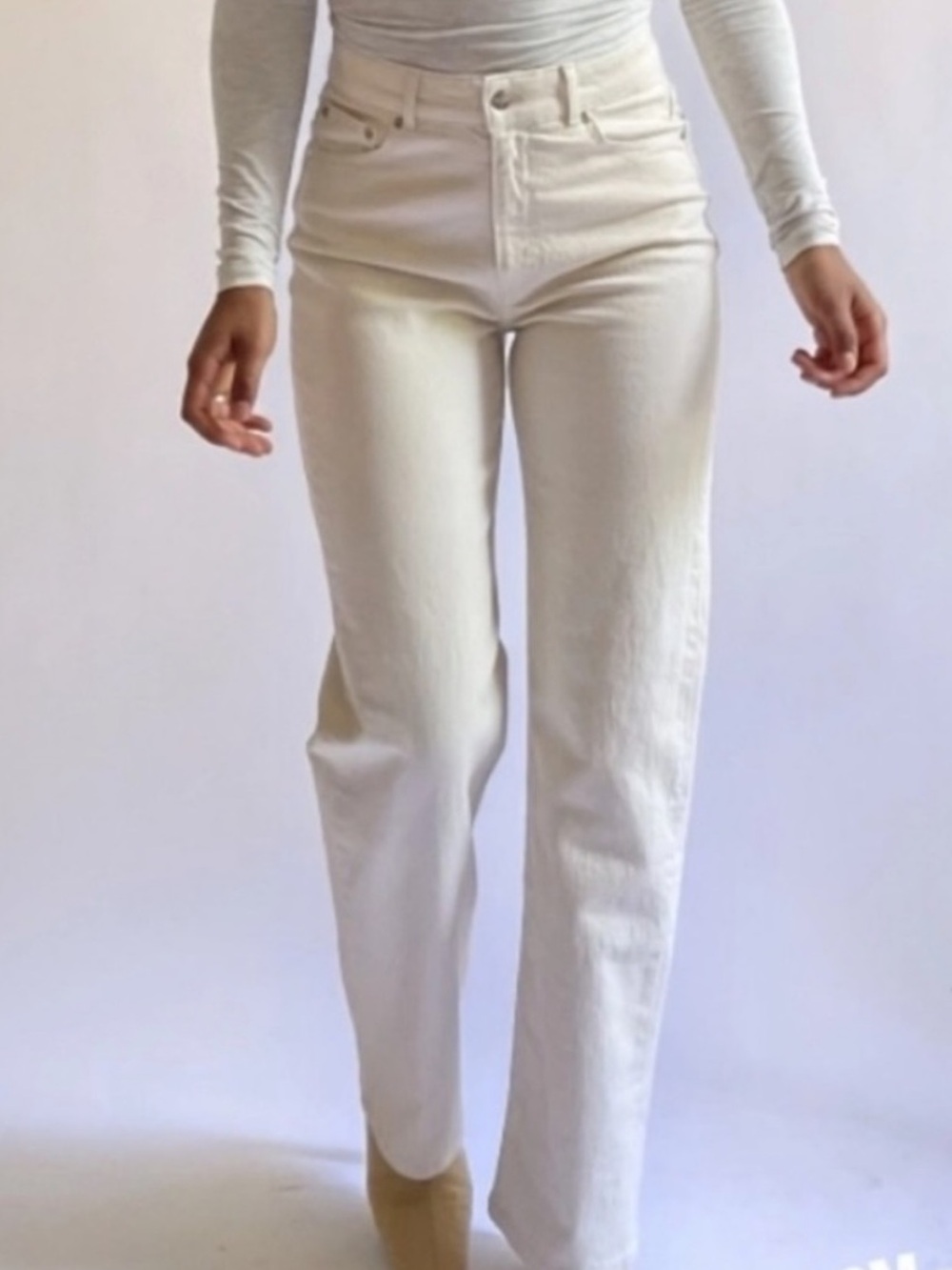Djerf Avenue Straight Jeans in Off-White